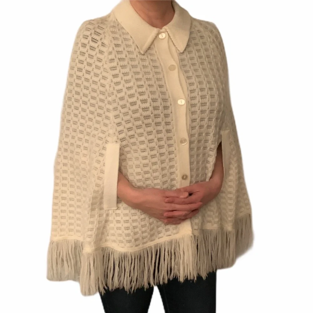 Vintage Ecru Button Front Poncho EUC Hand Slits - Picture 2 of 7